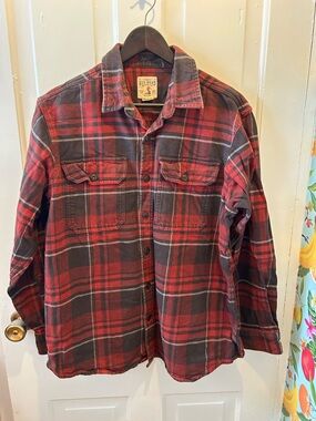 RedHead Red and Black Plaid Button-Up Flannel Shirt